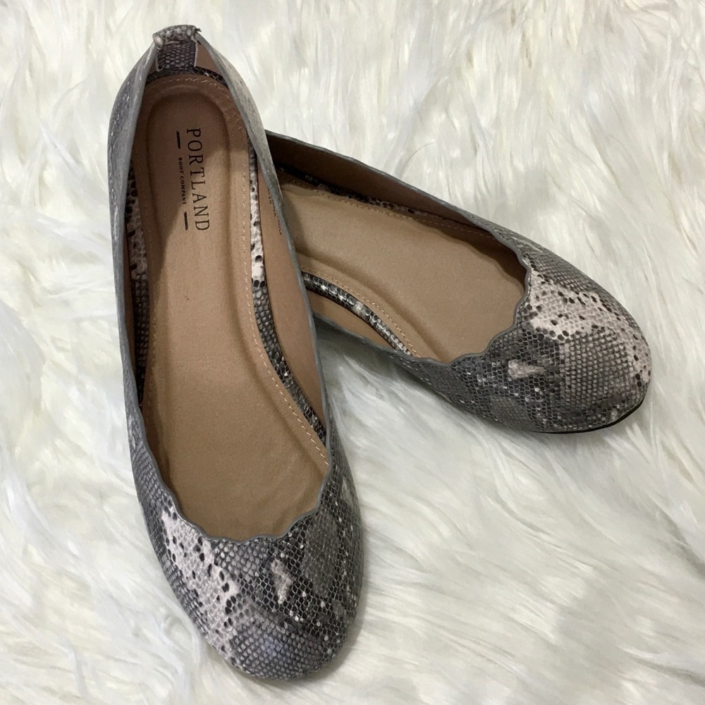 Snakeskin Pattern Ruthie Flat Scalloped Portland - Picture 2 of 7